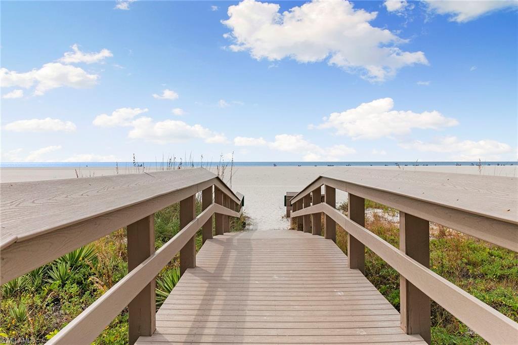 SUNSET HOUSE - Residential