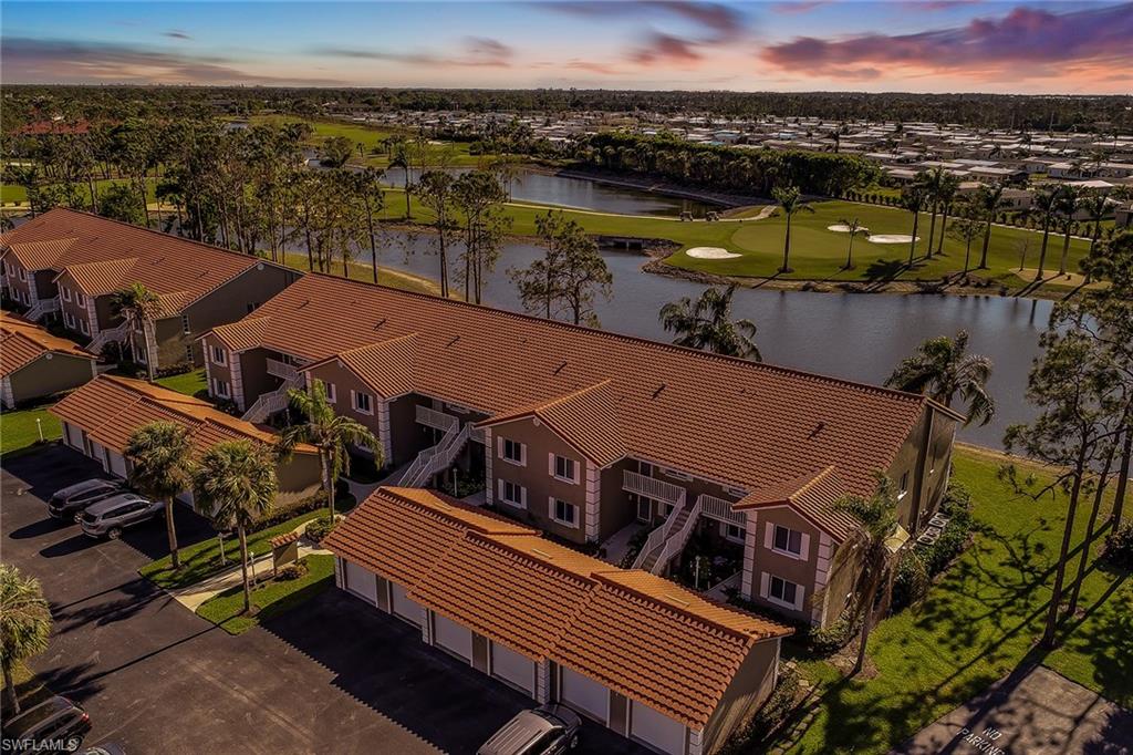 COBBLESTONE COURT - Residential