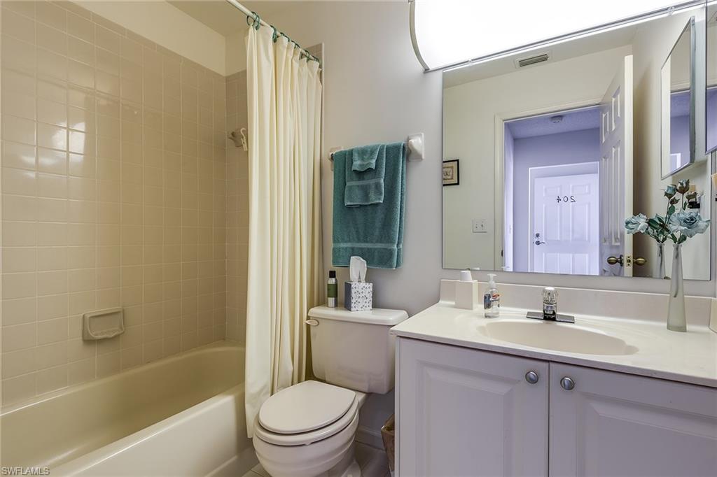 COBBLESTONE COURT - Residential