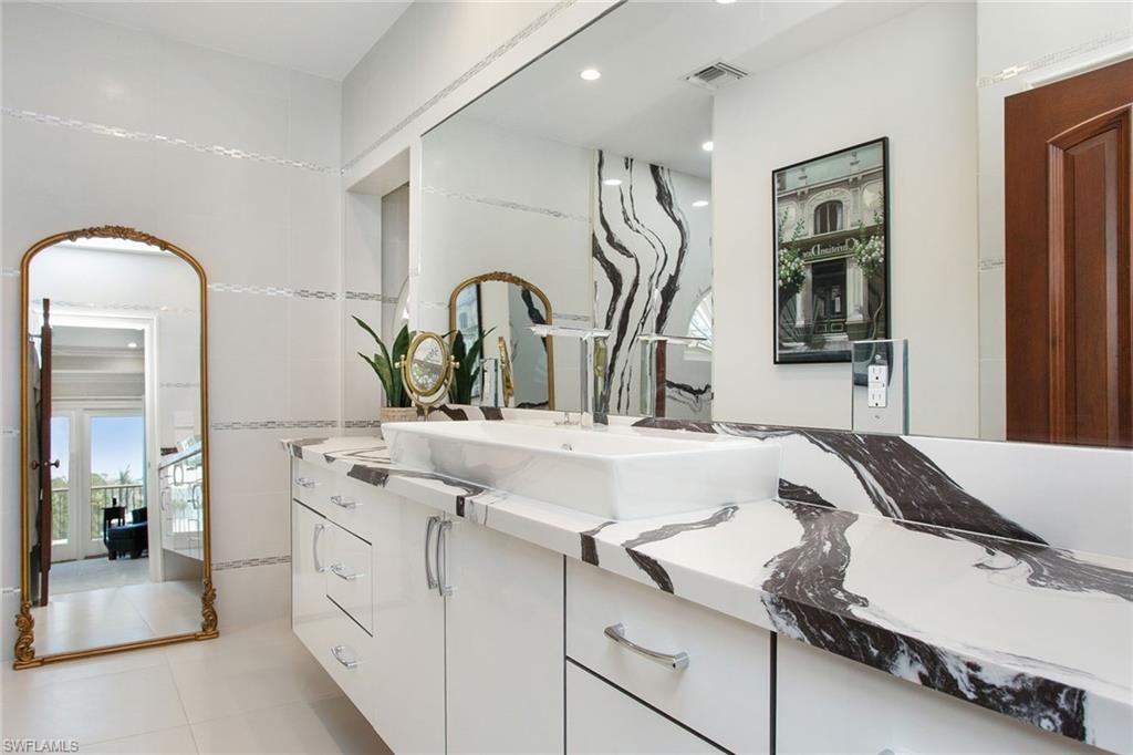 CONNERS - Residential