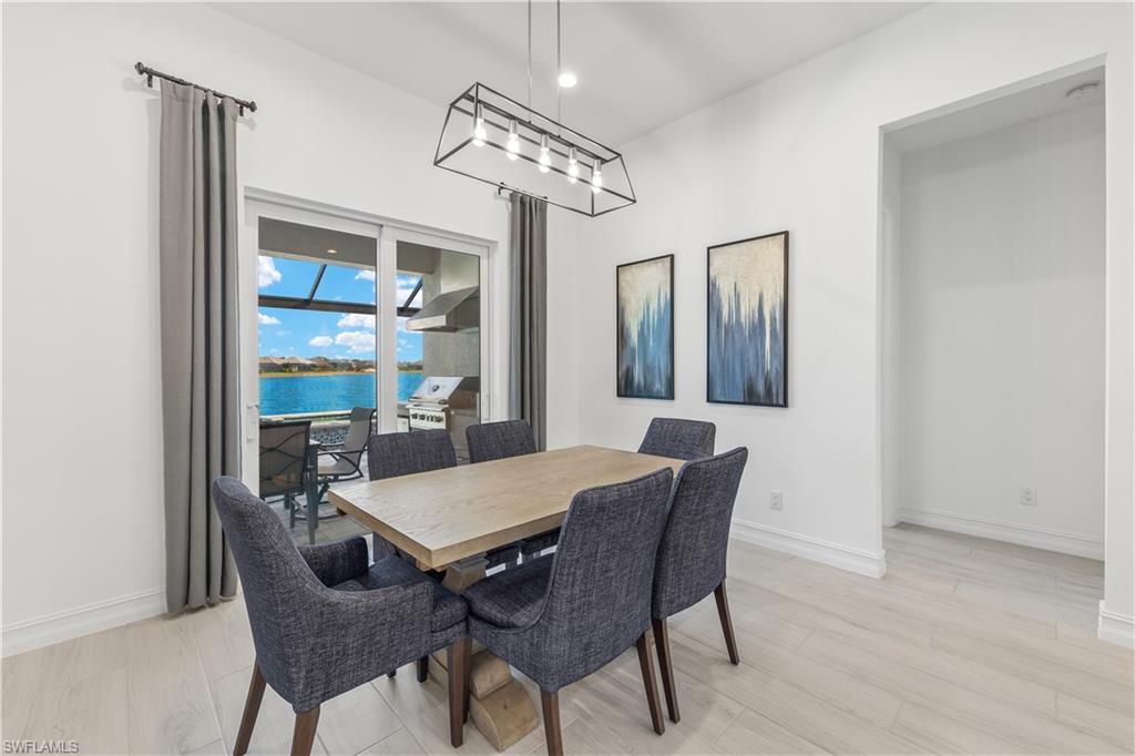 CRANE POINT - Residential Lease