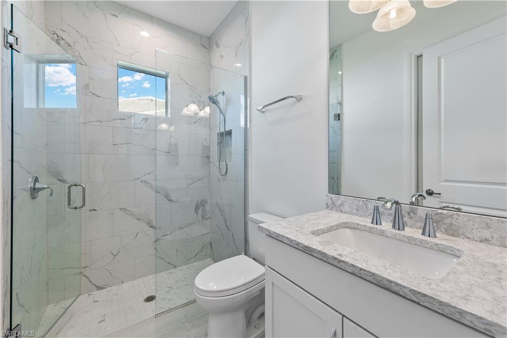 CRANE POINT - Residential Lease