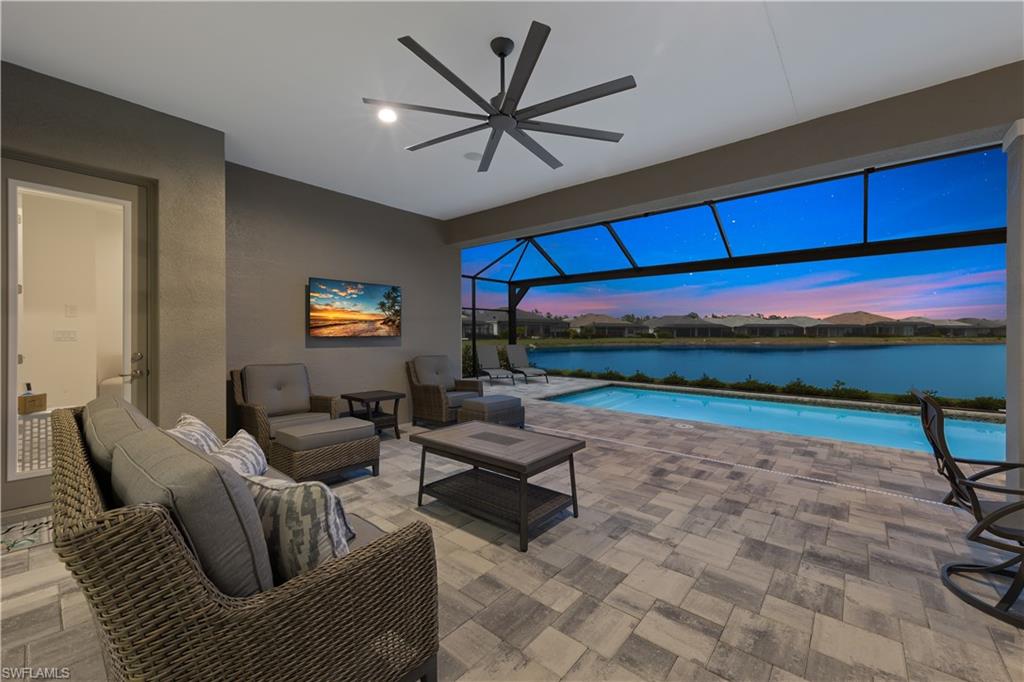 CRANE POINT - Residential Lease