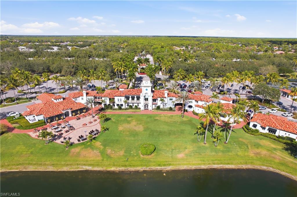 VILLAGE WALK - Residential