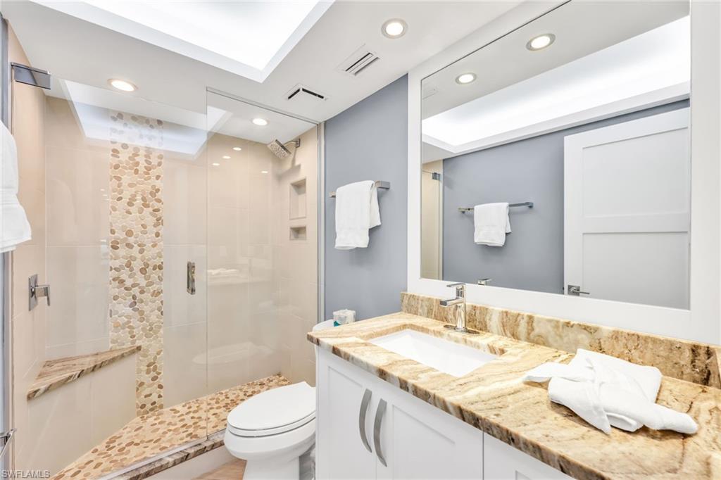 SOUTH SEAS - Residential