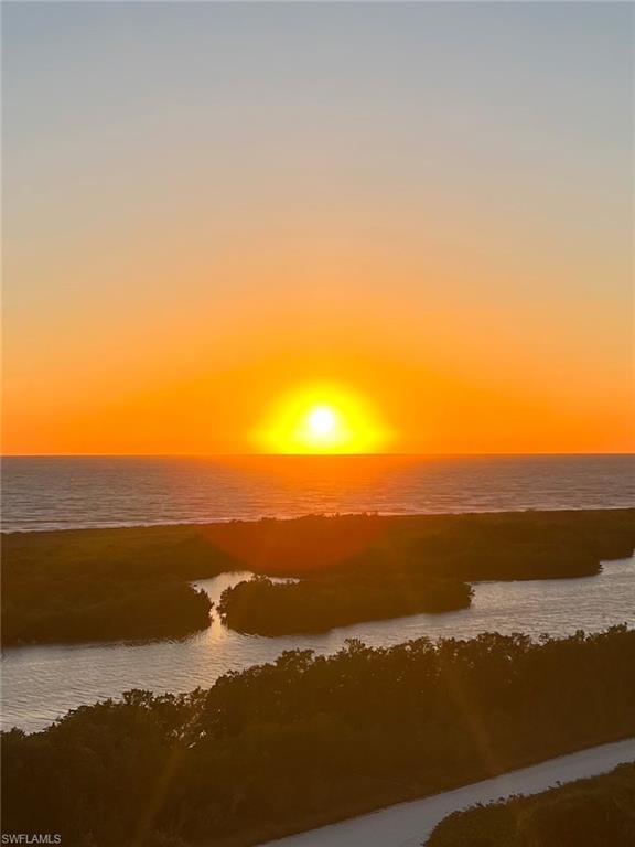 SOUTH SEAS - Residential