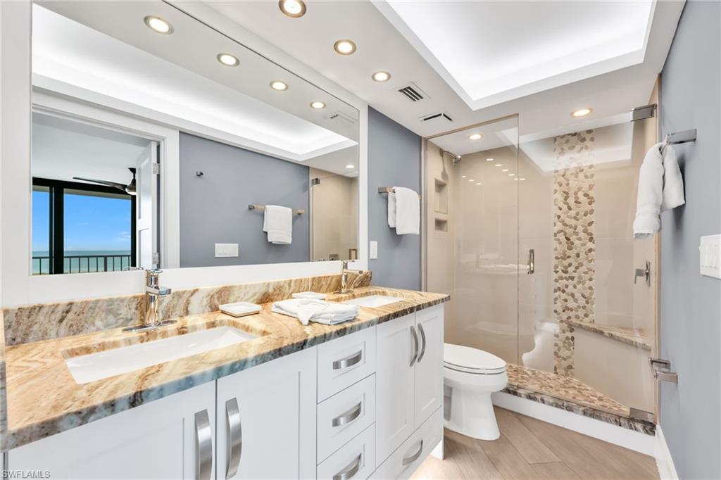 SOUTH SEAS - Residential