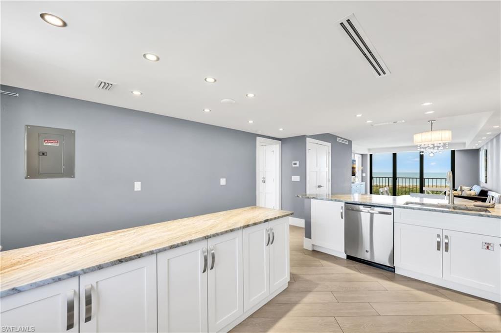 SOUTH SEAS - Residential