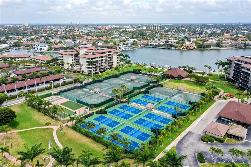 SOUTH SEAS - Residential