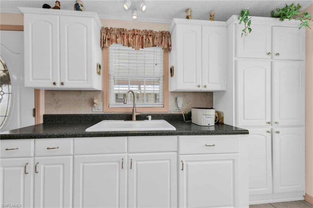 PUNTA GORDA - Residential