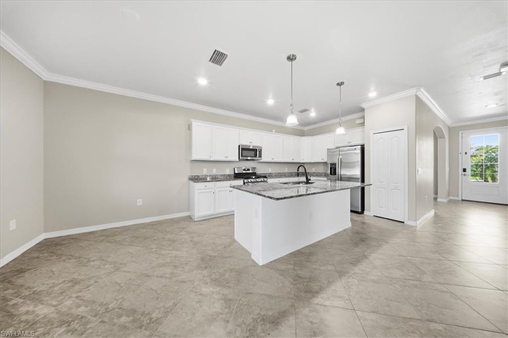 TRAILS EDGE - Residential