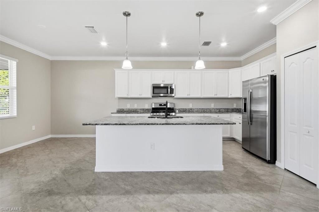 TRAILS EDGE - Residential