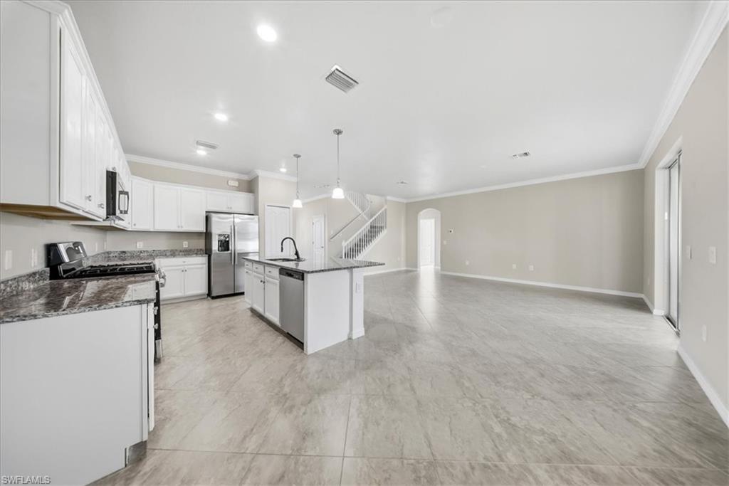 TRAILS EDGE - Residential