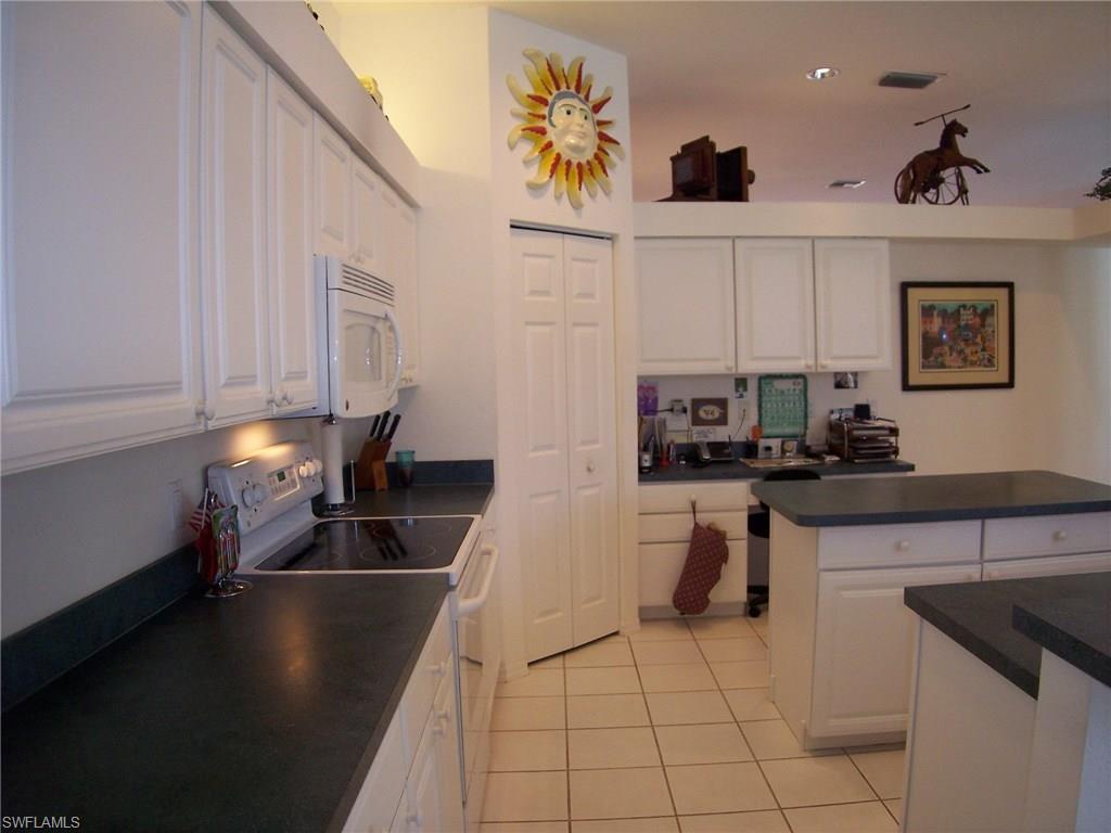 RIVERBEND - Residential