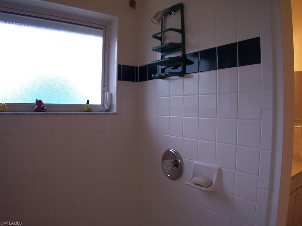 RIVERBEND - Residential