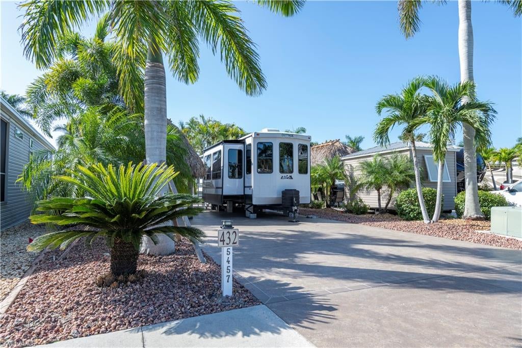 5457 Cypress Trail Resort CIR