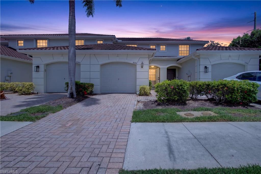 OLYMPIA POINTE - Residential