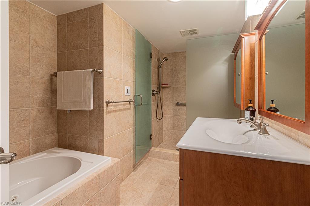 HARBORSIDE TERRACE - Residential