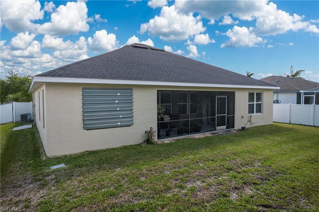 CAPE CORAL - Residential