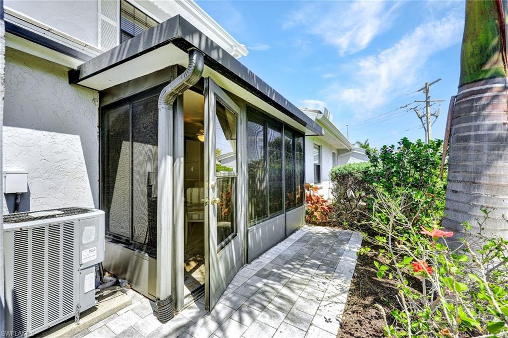 SAN MARCO VILLAS - Residential