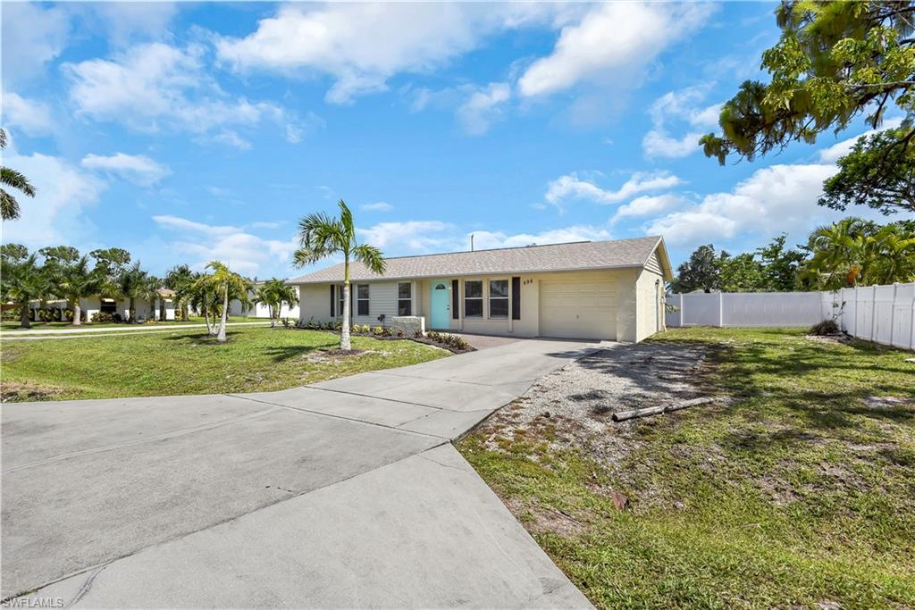 NAPLES PARK - Residential