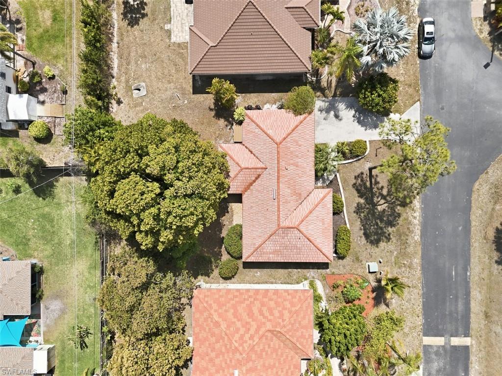 SPANISH GARDENS - Residential