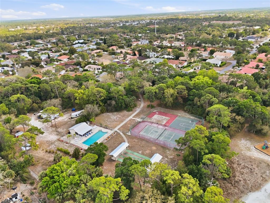 SPANISH GARDENS - Residential