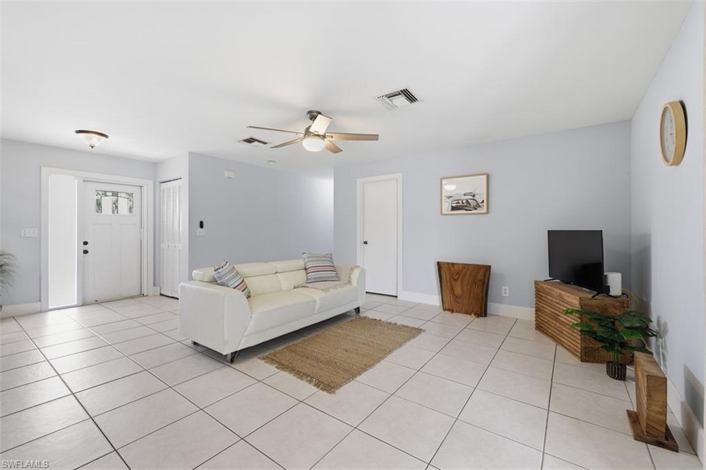 SPANISH GARDENS - Residential