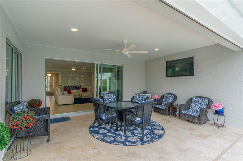 VERONA WALK - Residential