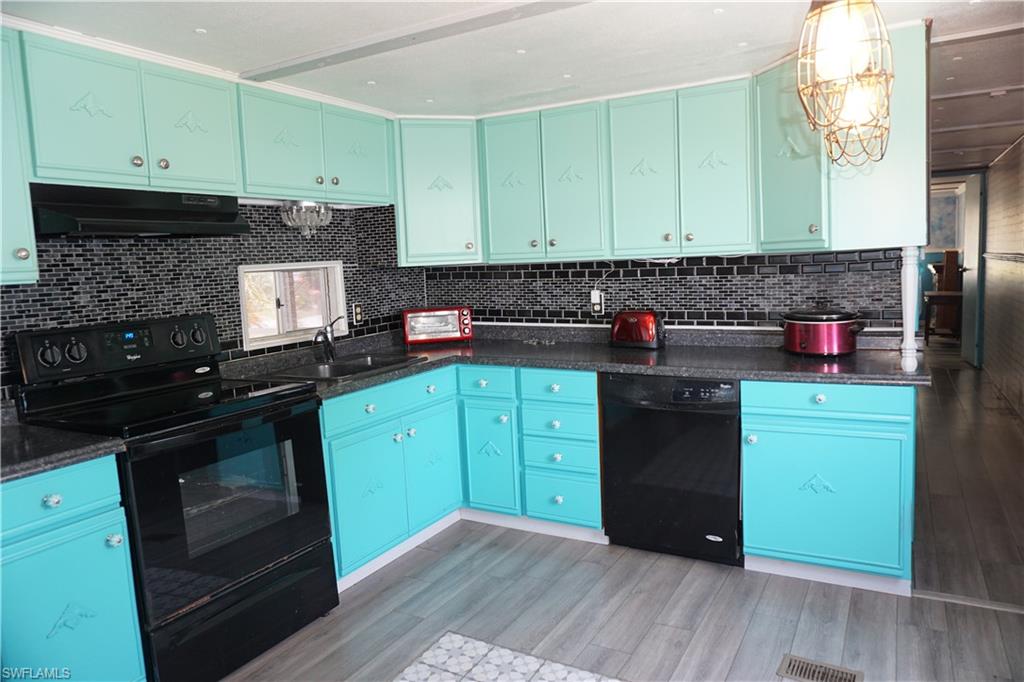 PUNTA GORDA - Residential