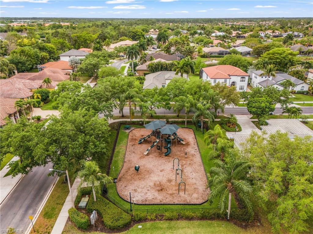 INDIGO LAKES - Residential