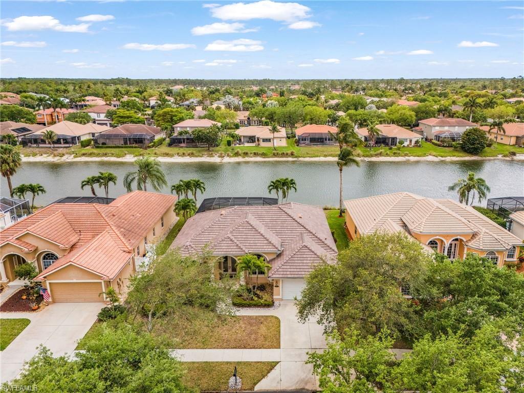 INDIGO LAKES - Residential