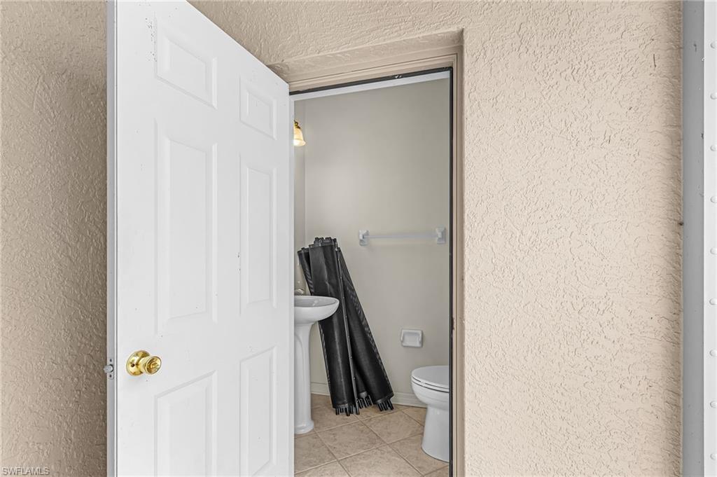 INDIGO LAKES - Residential