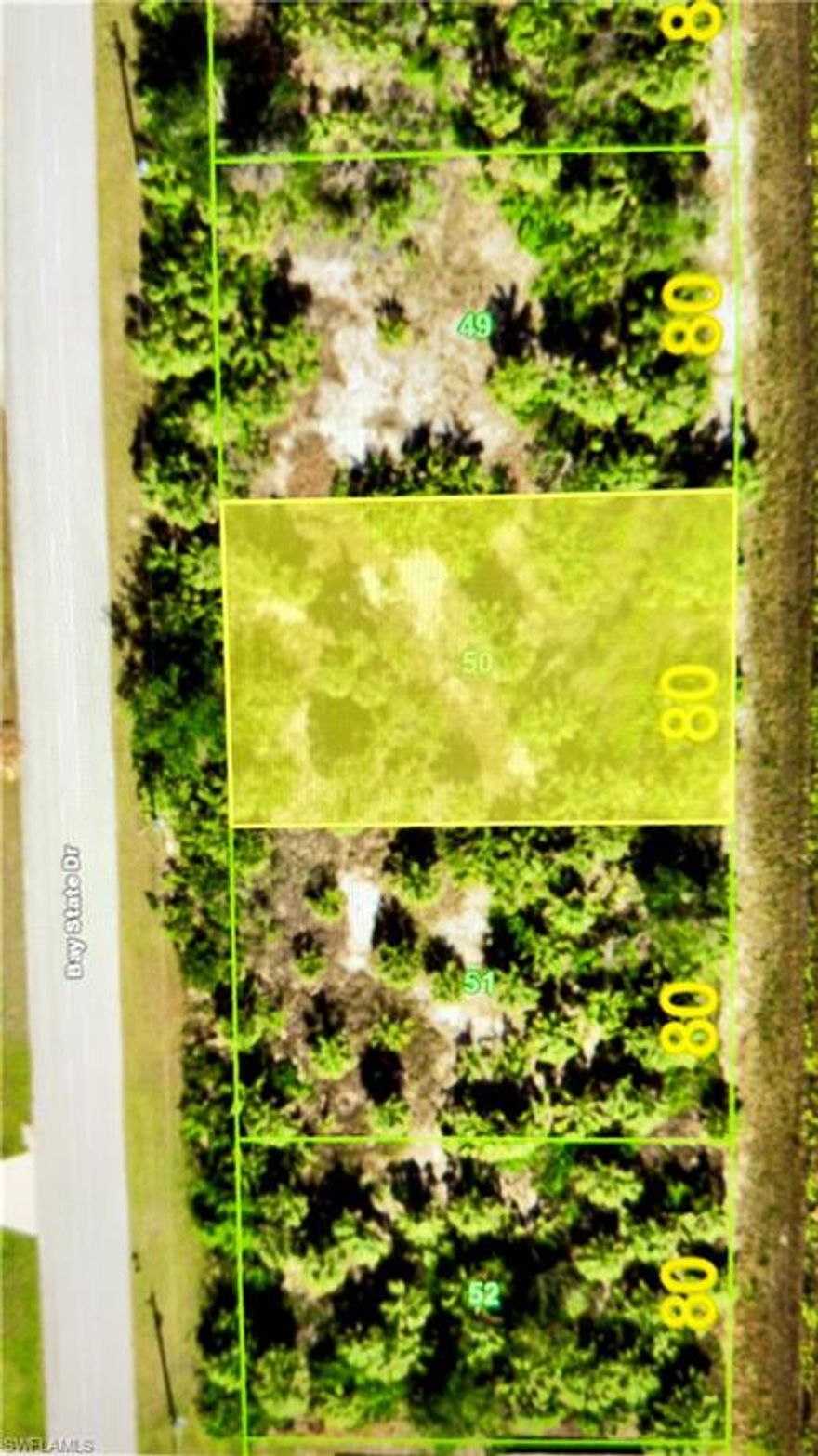 Great investment opportunity in the beautiful city of Port Charlotte. This residential lot is located in a quiet and growing area, perfect for building your dream home or holding as a future investment.

* Excellent location near beaches, parks, and golf courses
* Growing area with strong appreciation potential
* Easy access to main roads, shopping, and restaurants
* Ideal for building or long-term investment

Enjoy the Florida lifestyle with warm weather year-round, fishing, boating, and outdoor activities just minutes away.