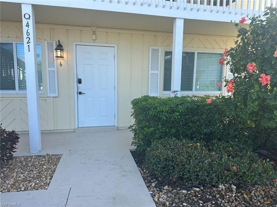 BAYSHORE ART DISTRICT LOCATION NEAR DOWNTOWN & BEACHES! Live the Naples beach lifestyle in this lovely community located in the charming community of Abaco Bay with a Key West feel. This freshly painted 2 bed/2 bath/1st floor quiet condo is in a great location, Large owner's bedroom with ensuite bath with tile shower, second bedroom and full bath with shower/tub combo. Tile flooring throughout, kitchen with solid cabinetry, granite counters and newer appliances. The community features a sparkling pool, club house, and bike storage. Ideal spot for year-round residence, a vacation getaway spot or as a rental property with leases allowed up to 4 times per year. Walk to the Botanical Gardens, East Park Pickleball Courts, Sugden Park, Celebration Park,  and great restaurants, and just a short drive to 5th Ave South, Naples Pier, and a multitude of surrounding dining, shopping and attractions. Don't miss out on this updated end unit at a great price!