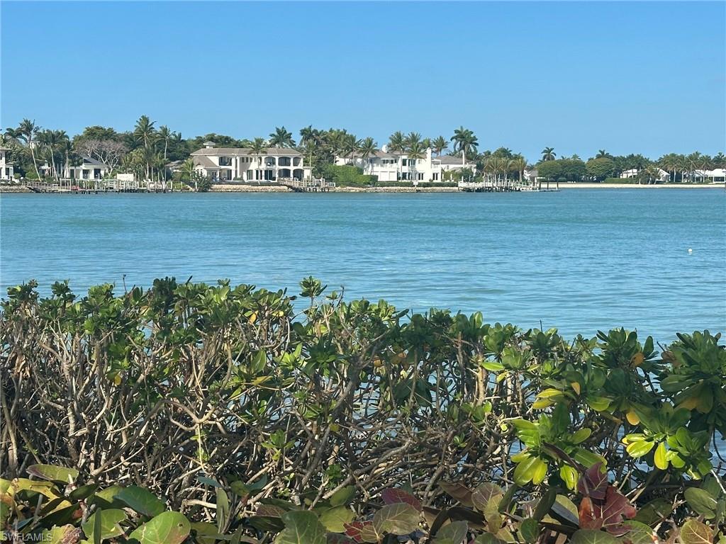 ABACO BAY - Residential
