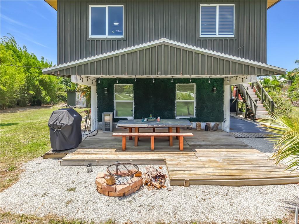 4549 Courtney RD