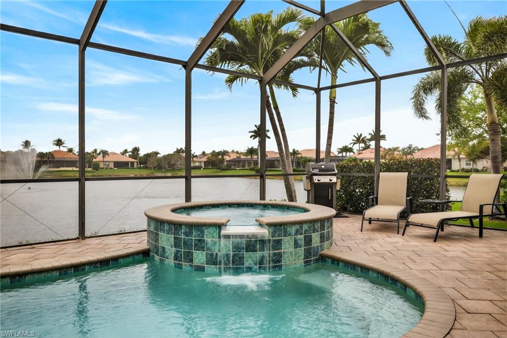 EMERSON SQUARE - Residential