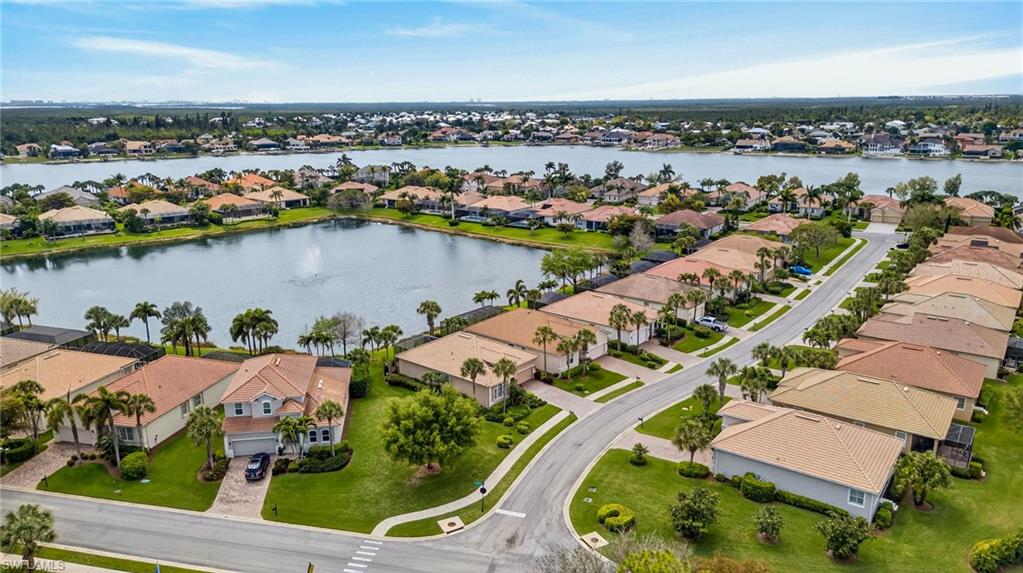 EMERSON SQUARE - Residential