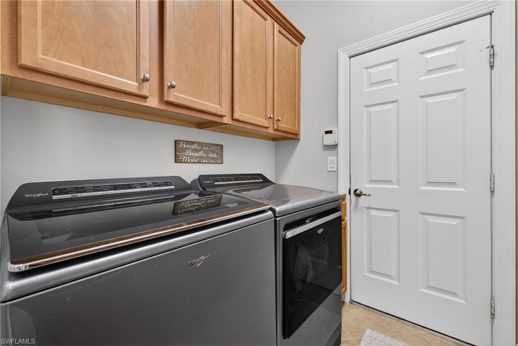 EMERSON SQUARE - Residential