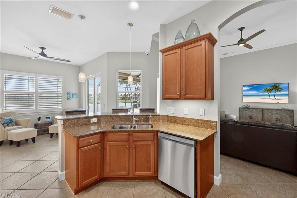 EMERSON SQUARE - Residential