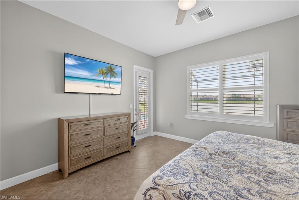 EMERSON SQUARE - Residential