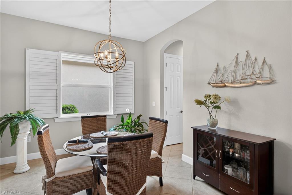 EMERSON SQUARE - Residential