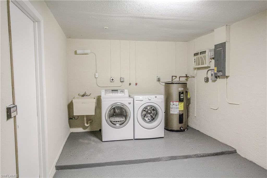 FORT MYERS SHORES - Residential