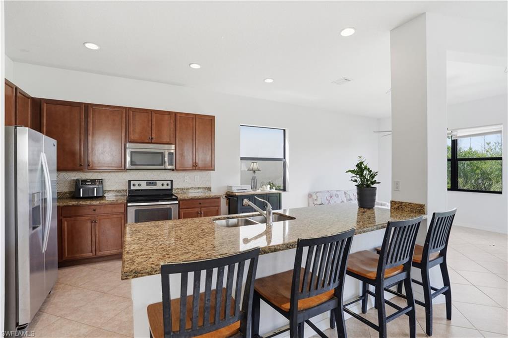 COQUINA AT MAPLE RIDGE - Residential