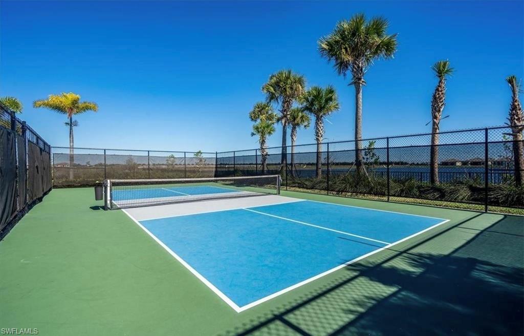 COQUINA AT MAPLE RIDGE - Residential