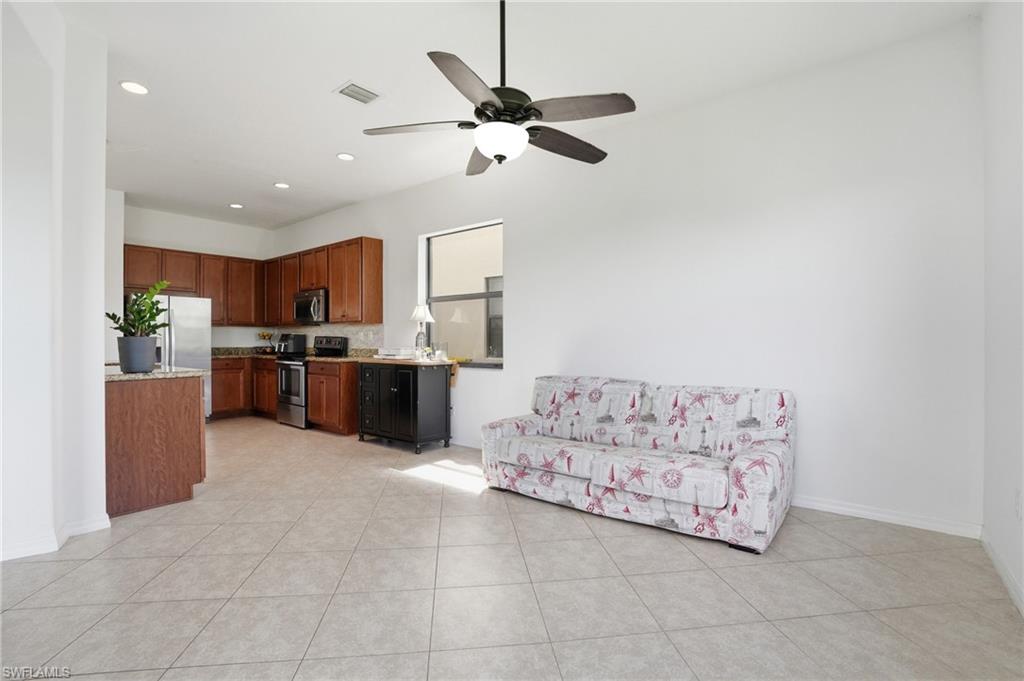 COQUINA AT MAPLE RIDGE - Residential