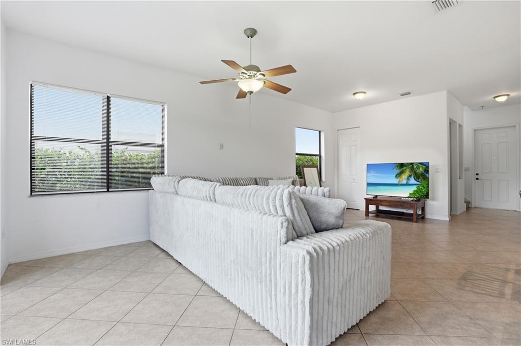 COQUINA AT MAPLE RIDGE - Residential