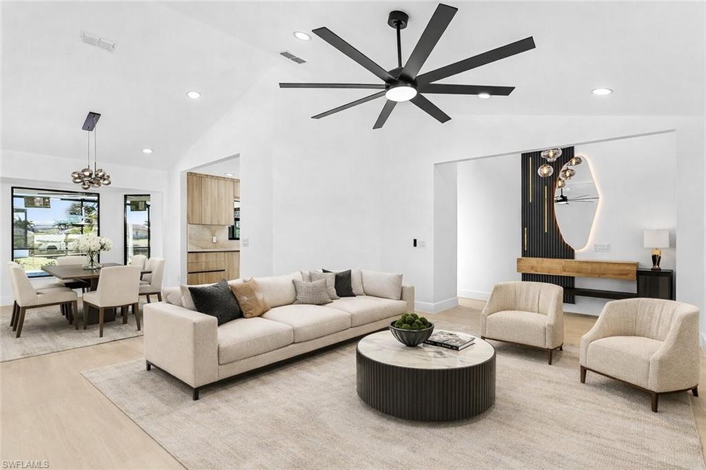 CAPE CORAL - Residential