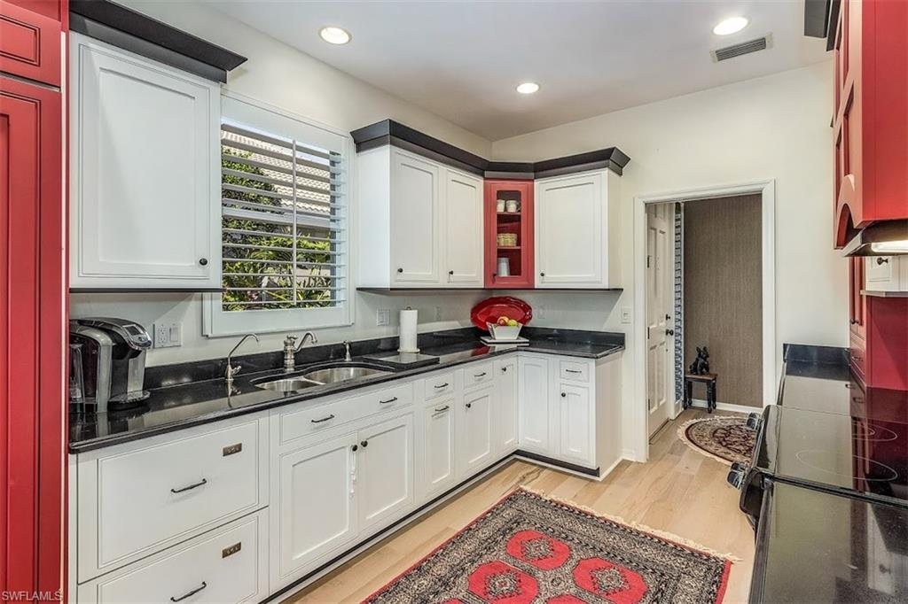 FAIRWAY BEND VILLAGE - Residential